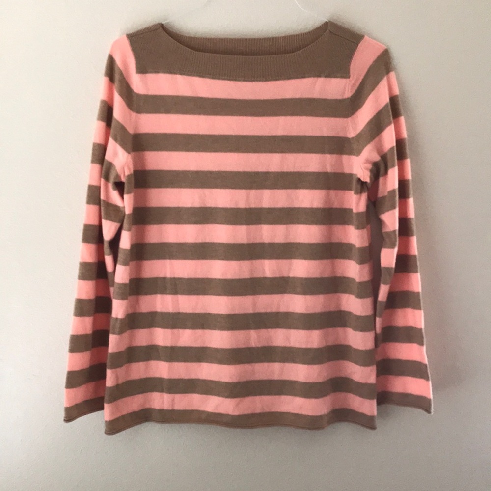 GAP Camel and Pink Sweater | Size M